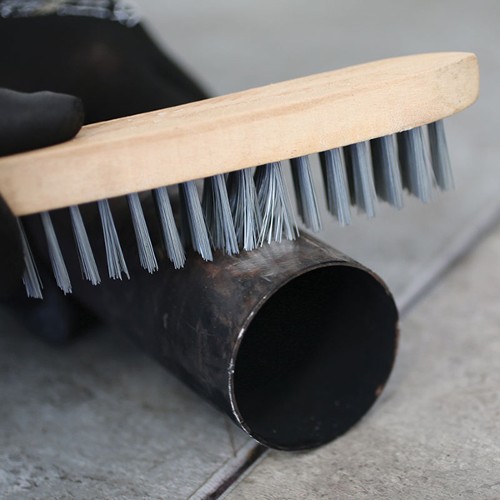 Wire Brush 4 Rows Wooden Handle